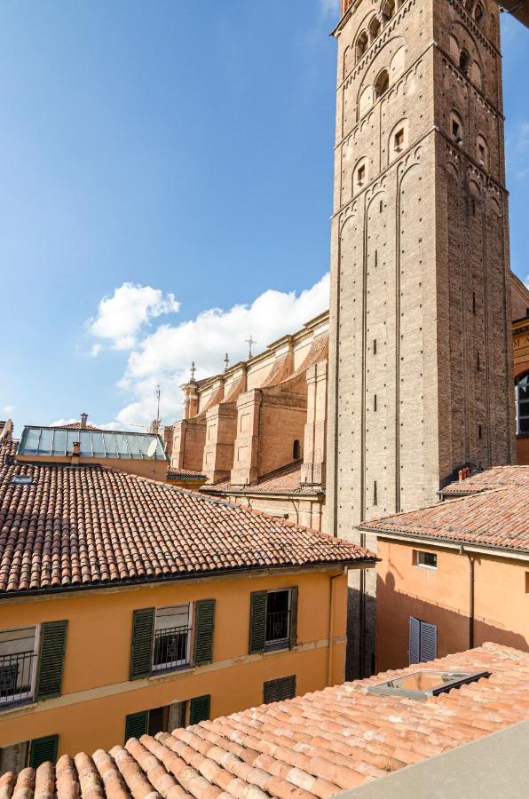 ボローニャAltabella Panoramic Towerアパートメント エクステリア 写真
